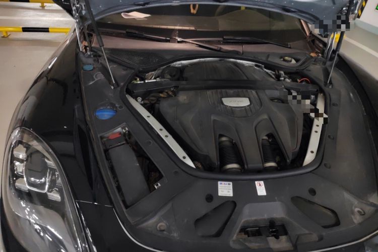 Used Porsche Panamera 2017 Panamera 4S 2.9T Engine Bay Right