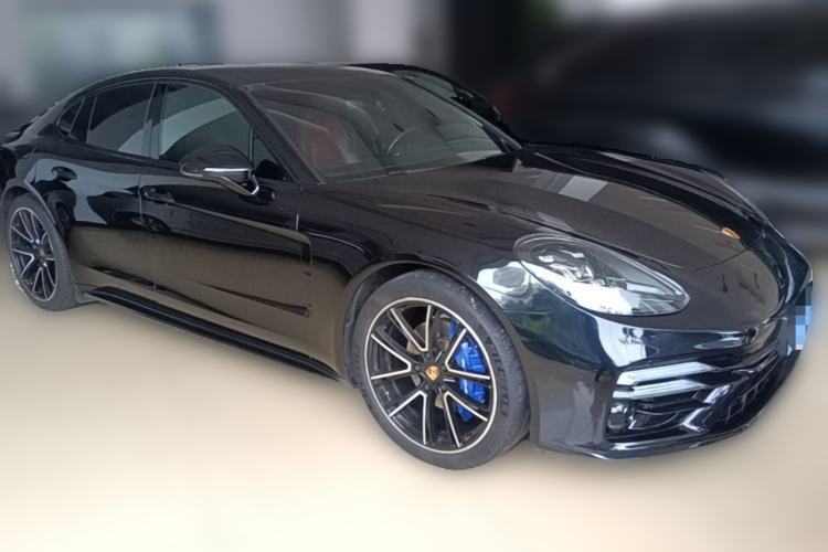 Used Porsche Panamera 2017 Panamera 3.0T Front Right 45 Deg