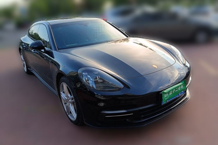 Used Porsche Panamera 2017 Panamera 4 Executive Long Wheelbase 3.0T Front Right 45 Deg