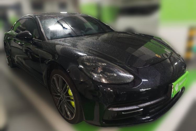 Used Porsche Panamera 2017 Panamera 4 E-Hybrid Executive Long Wheelbase 2.9T Front Right 45 Deg