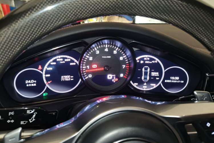 Used Porsche Panamera 2017 Panamera 3.0T Instrument Cluster