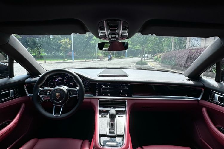 Used Porsche Panamera 2017 Panamera 3.0T Interior 2