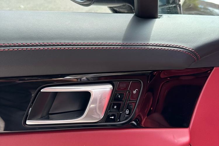 Used Porsche Panamera 2017 Panamera 3.0T Interior 4