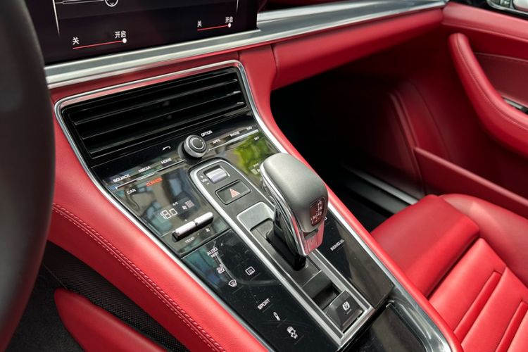 Used Porsche Panamera 2017 Panamera 3.0T Interior 5