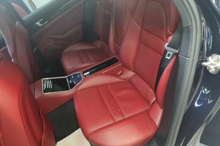 Used Porsche Panamera 2017 Panamera 3.0T Left Rear Seat