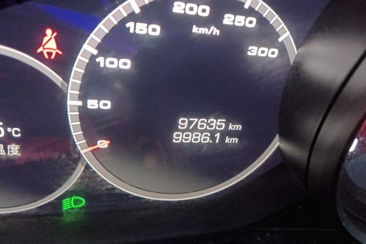 Used Porsche Panamera 2017 Panamera 4 Executive Long Wheelbase 3.0T Odometer Close Up