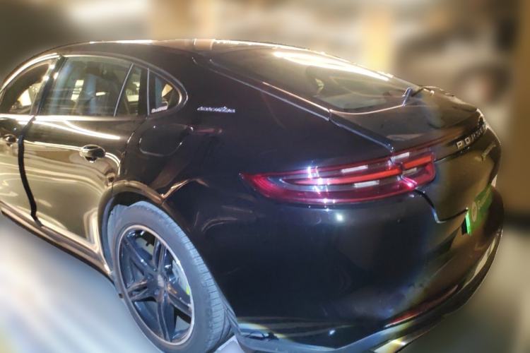 Used Porsche Panamera 2017 Panamera 4 E-Hybrid Executive Long Wheelbase 2.9T Rear Left 45 Deg