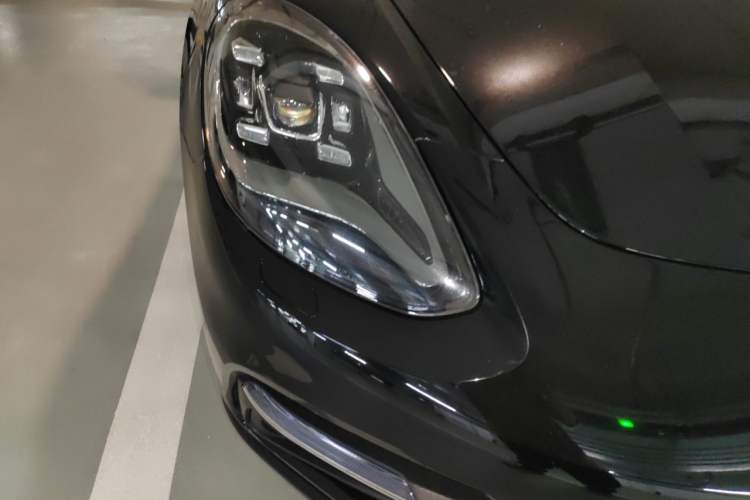 Used Porsche Panamera 2017 Panamera 4S 2.9T Right Front Headlight