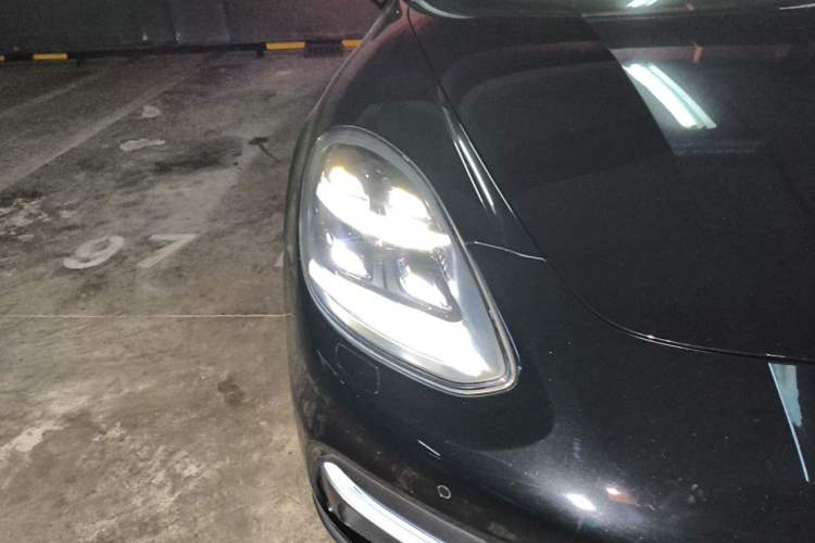 Used Porsche Panamera 2017 Panamera Executive Long Wheelbase 3.0T Right Front Headlight