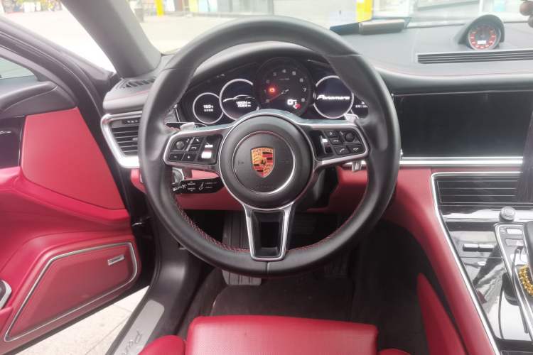 Used Porsche Panamera 2017 Panamera Executive Long Wheelbase 3.0T Steering Wheel