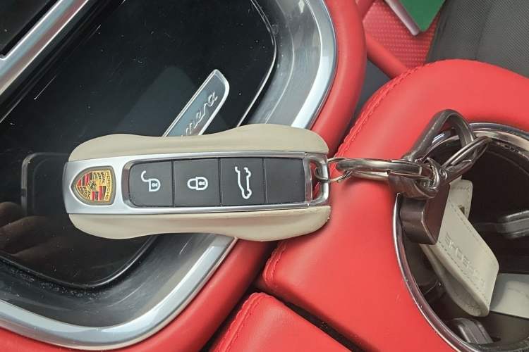 Used Porsche Panamera 2017 Panamera 3.0T Vehicle Key