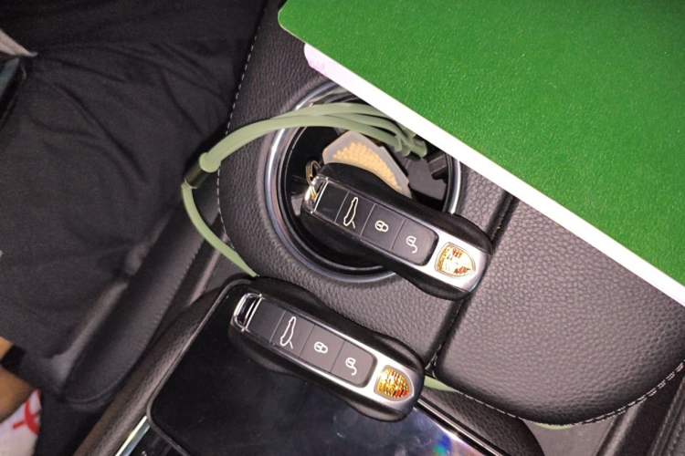 Used Porsche Panamera 2017 Panamera Executive Long Wheelbase 3.0T Vehicle Key