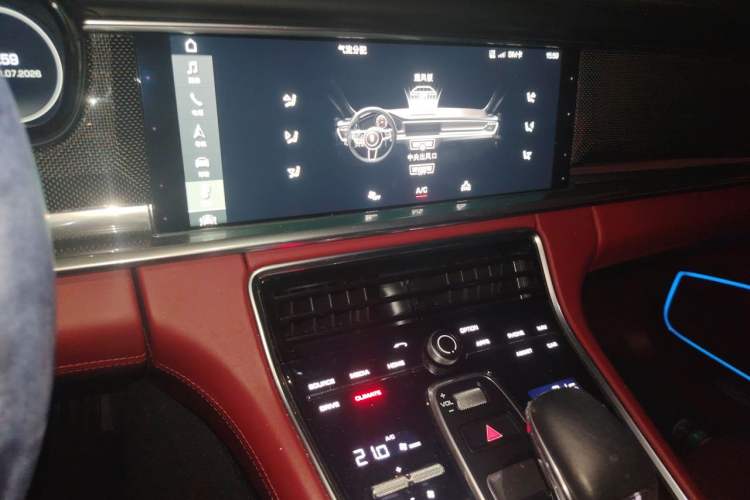 Used Porsche Panamera 2017 Panamera 4S 2.9T Audio And AC Panel