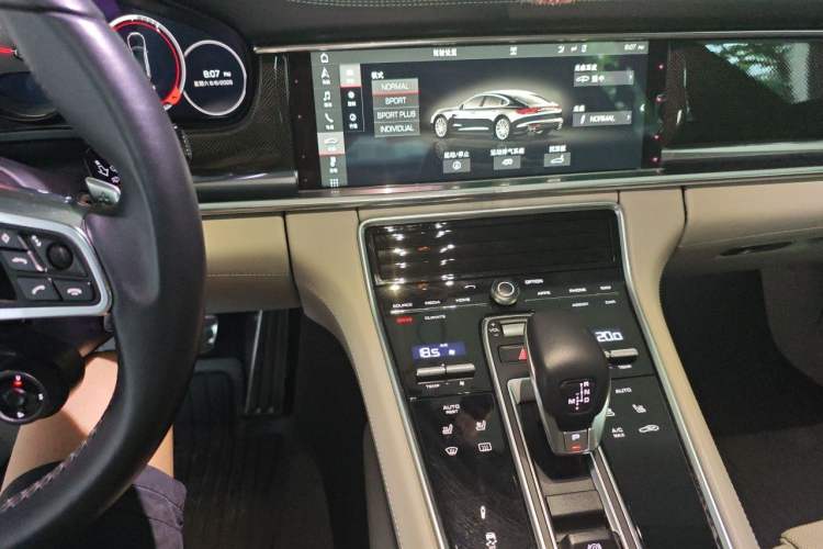 Used Porsche Panamera 2017 Panamera 4S 2.9T Audio And AC Panel