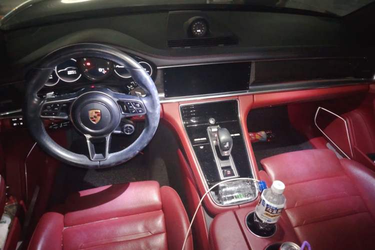 Used Porsche Panamera 2017 Panamera 4S 2.9T Center Console