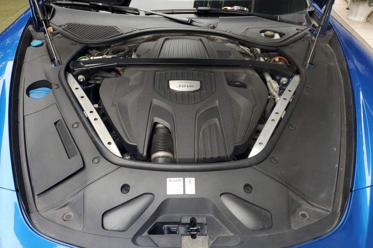 Used Porsche Panamera 2017 Panamera 3.0T Engine Bay