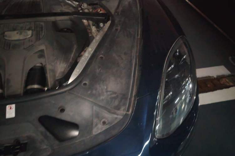 Used Porsche Panamera 2017 Panamera 4S 2.9T Engine Bay Left
