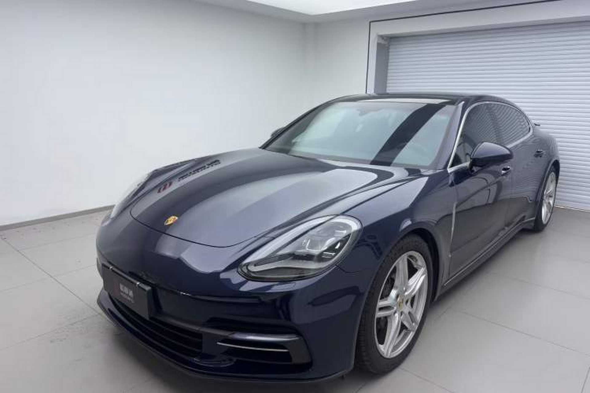 Used Porsche Panamera 2017 Panamera 4 Executive Long Wheelbase 3.0T Front Left 45 Deg