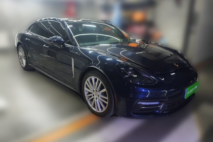 Used Porsche Panamera 2017 Panamera 4 Executive Long Wheelbase 3.0T Front Right 45 Deg