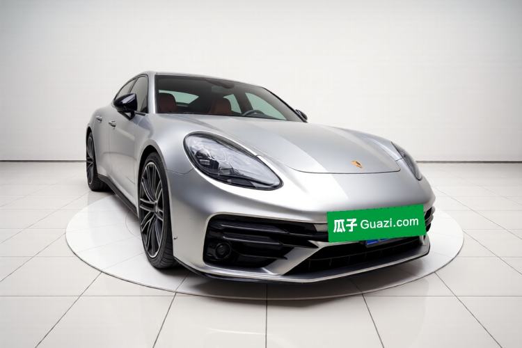 Used Porsche Panamera 2017 Panamera 3.0T Front Right 45 Deg