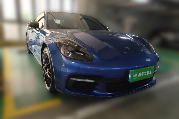 Used Porsche Panamera 2017 Panamera 3.0T Front Right 45 Deg