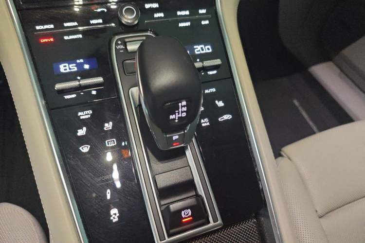 Used Porsche Panamera 2017 Panamera 4S 2.9T Gear Lever