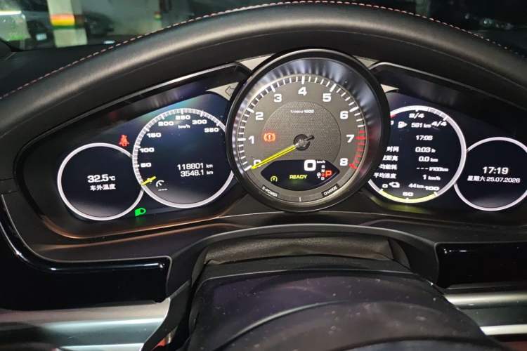 Used Porsche Panamera 2017 Panamera 4 E-Hybrid Executive Long Wheelbase 2.9T Instrument Cluster