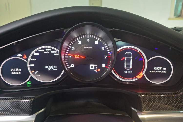Used Porsche Panamera 2017 Panamera 4S 2.9T Instrument Cluster
