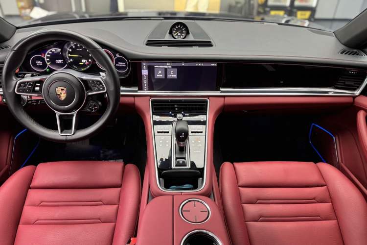 Used Porsche Panamera 2017 Panamera 4 E-Hybrid Sport Turismo 2.9T Interior 1