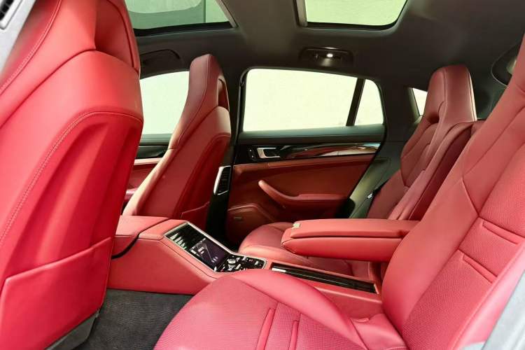 Used Porsche Panamera 2017 Panamera 3.0T Interior 1