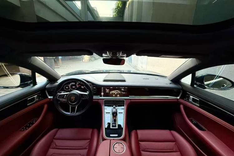 Used Porsche Panamera 2017 Panamera 3.0T Interior 3