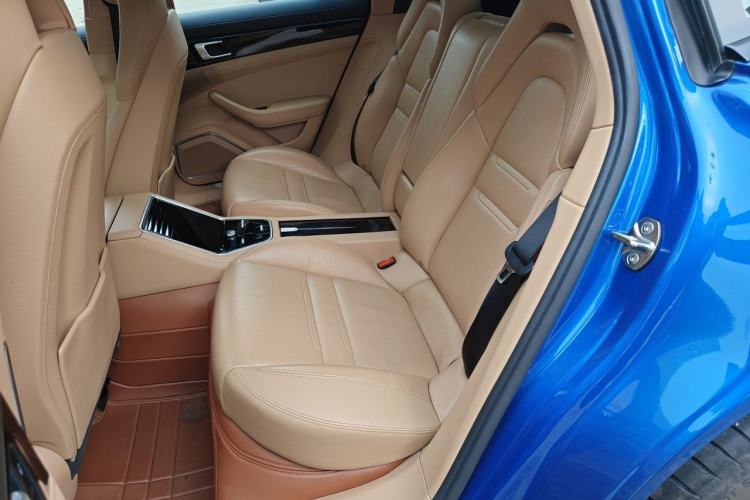 Used Porsche Panamera 2017 Panamera 3.0T Left Rear Seat