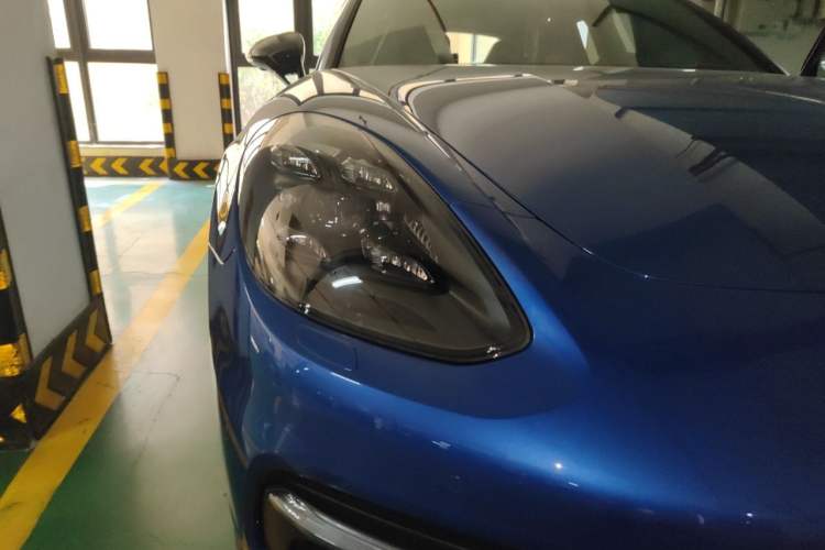 Used Porsche Panamera 2017 Panamera 3.0T Right Front Headlight