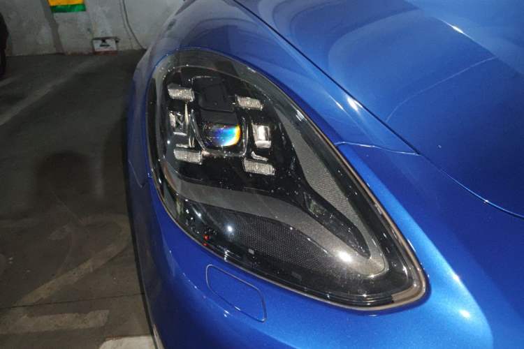 Used Porsche Panamera 2017 Panamera 4 E-Hybrid Executive Long Wheelbase 2.9T Right Front Headlight