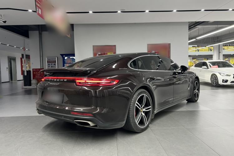 Used Porsche Panamera 2017 Panamera 4 Executive Long Wheelbase 3.0T Exterior 5