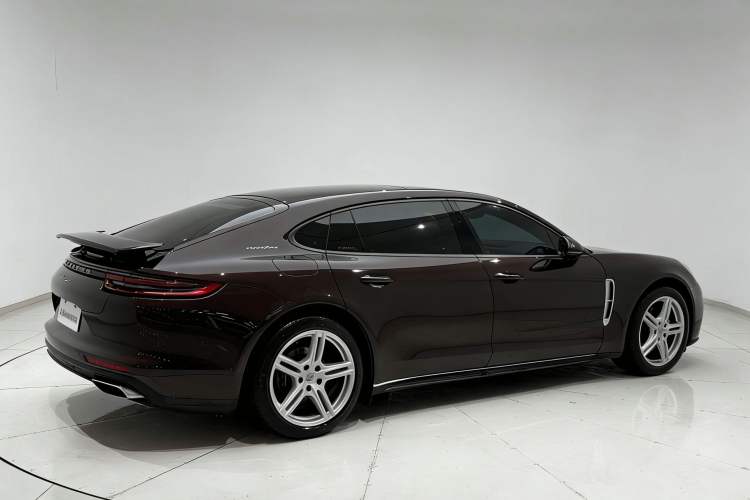 Used Porsche Panamera 2017 Panamera Executive Long Wheelbase 3.0T Exterior 7