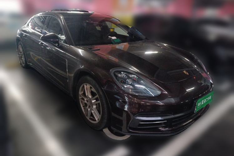 Used Porsche Panamera 2017 Panamera 4 Executive Long Wheelbase 3.0T Front Right 45 Deg