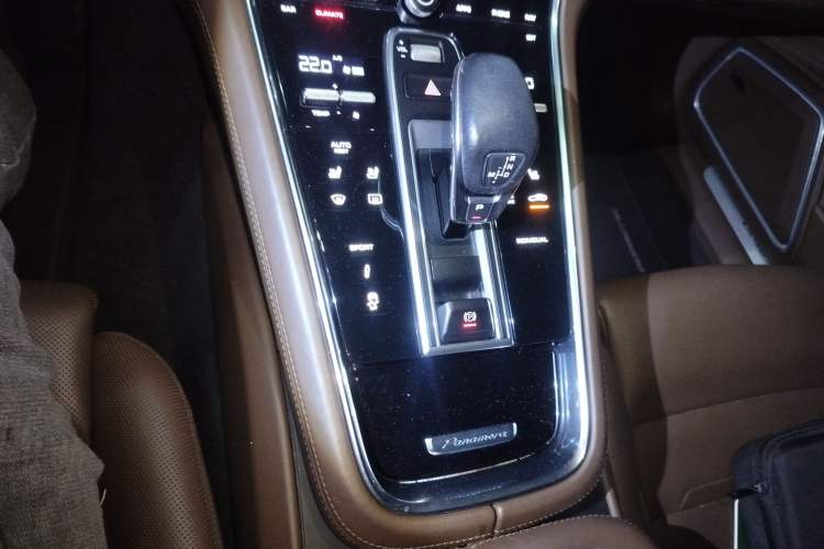 Used Porsche Panamera 2017 Panamera 3.0T Gear Lever