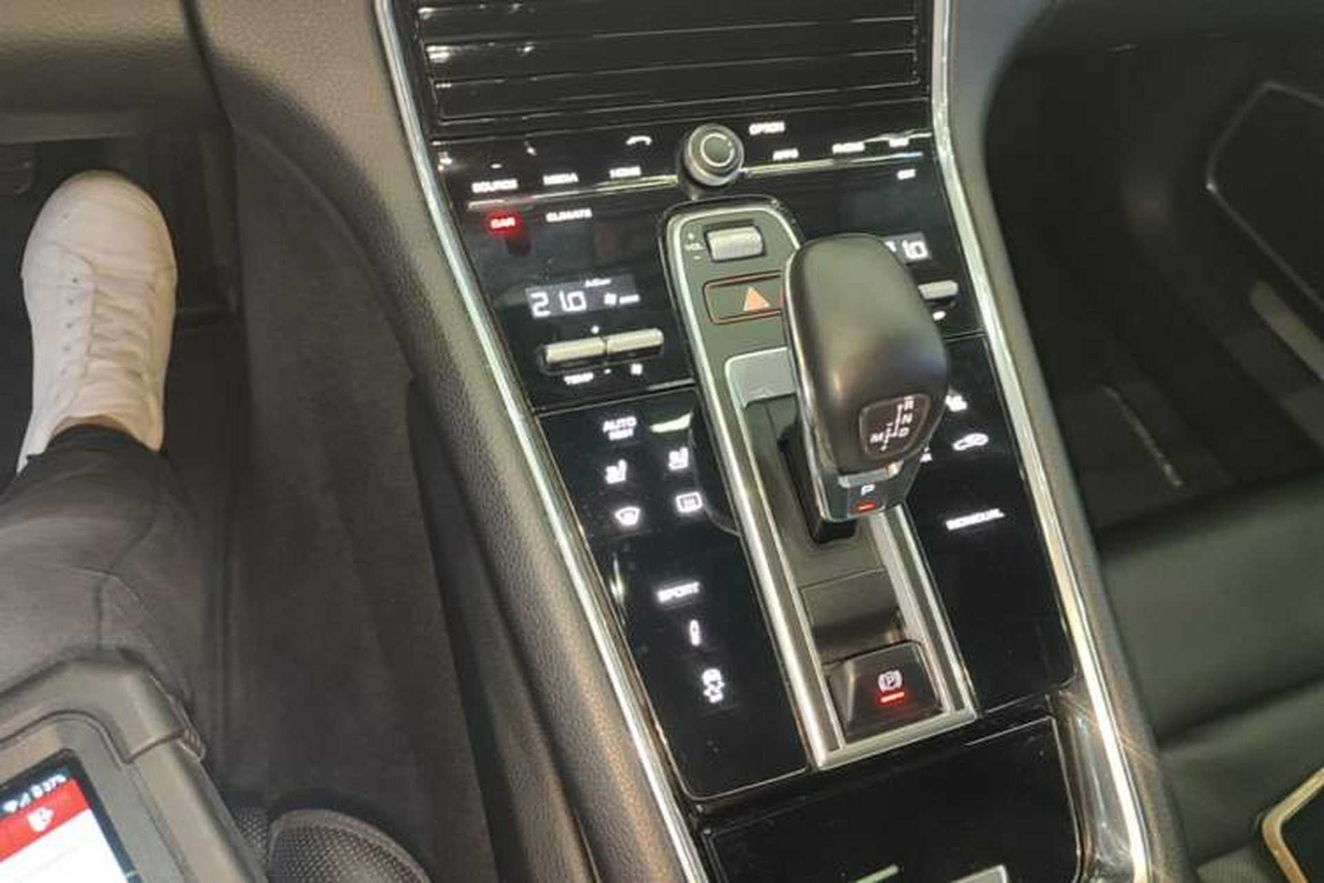 Used Porsche Panamera 2017 Panamera 3.0T Gear Lever
