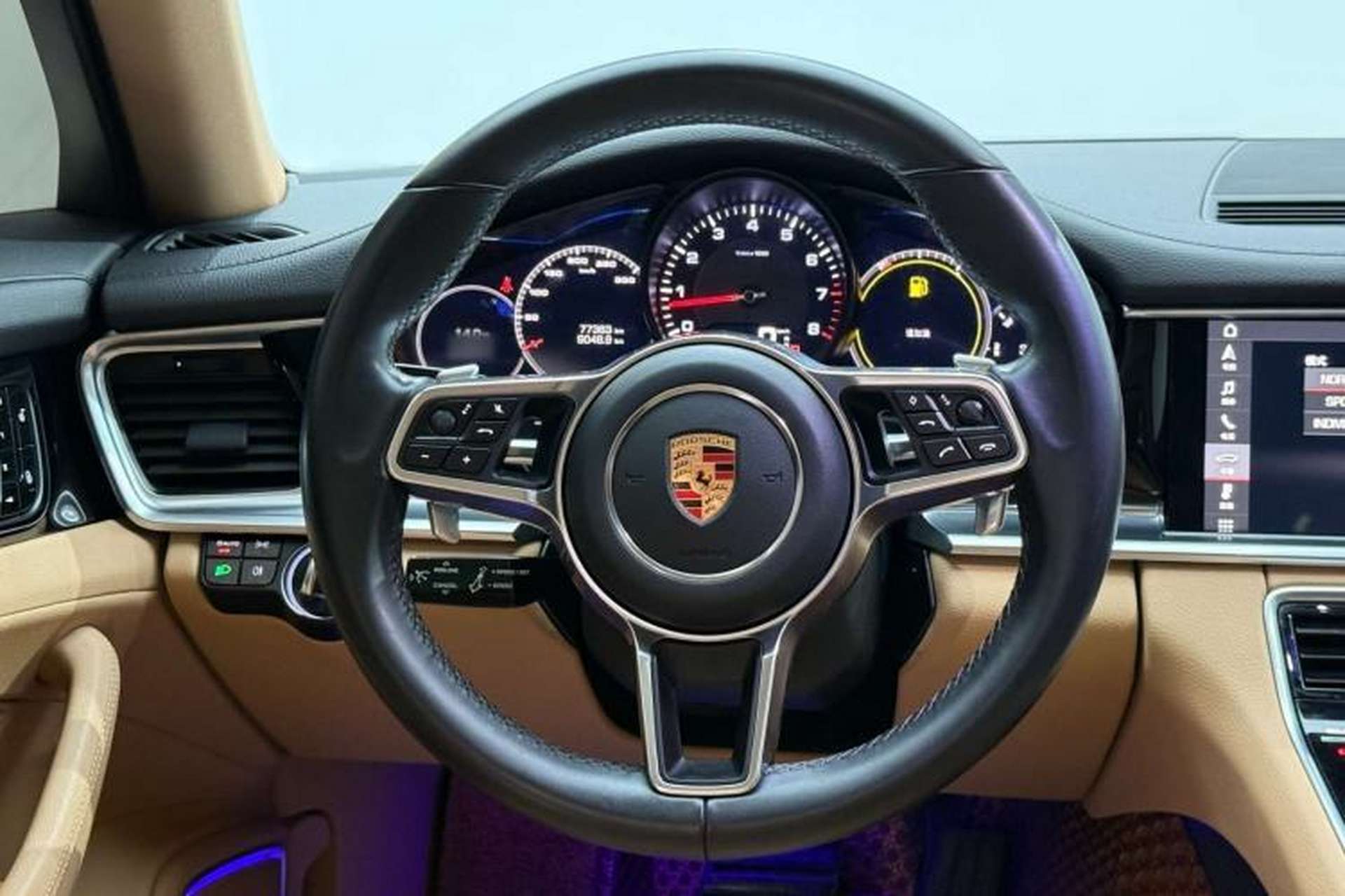 Used Porsche Panamera 2017 Panamera Executive Long Wheelbase 3.0T Interior 2