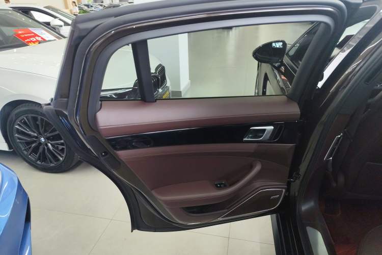 Used Porsche Panamera 2017 Panamera 3.0T Interior 8