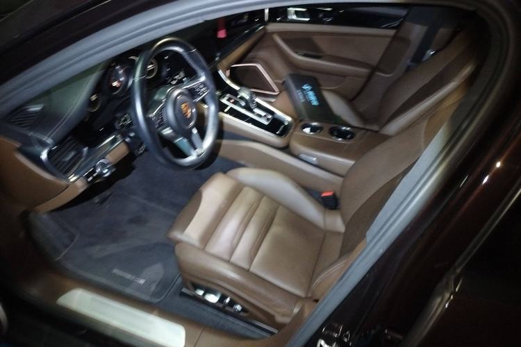 Used Porsche Panamera 2017 Panamera 3.0T Left Front Seat