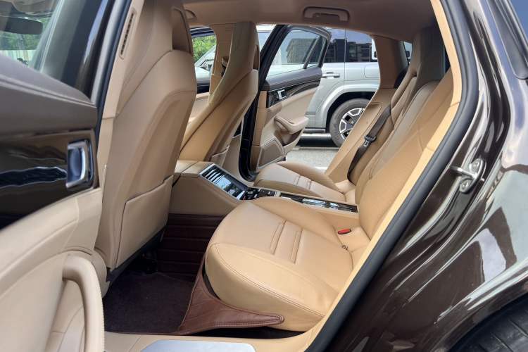 Used Porsche Panamera 2017 Panamera 3.0T Left Rear Seat