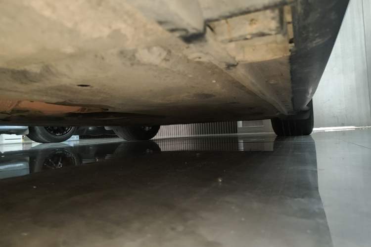 Used Porsche Panamera 2017 Panamera 3.0T Left Side Sill