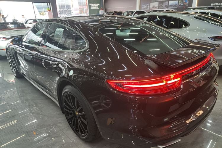 Used Porsche Panamera 2017 Panamera 3.0T Rear Left 45 Deg