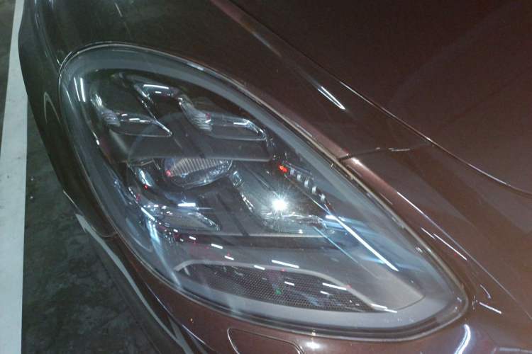 Used Porsche Panamera 2017 Panamera 4 Executive Long Wheelbase 3.0T Right Front Headlight