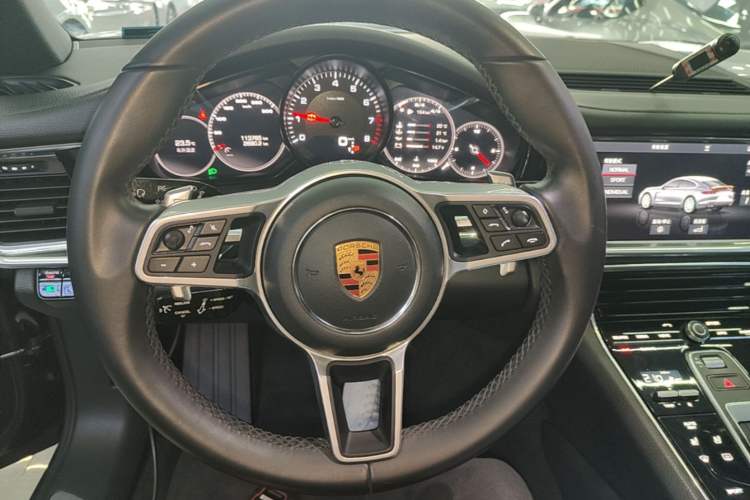 Used Porsche Panamera 2017 Panamera 3.0T Steering Wheel