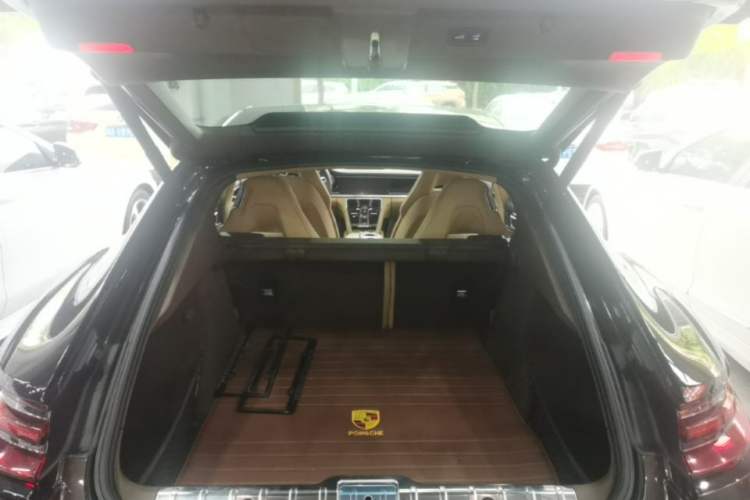 Used Porsche Panamera 2017 Panamera 3.0T Trunk