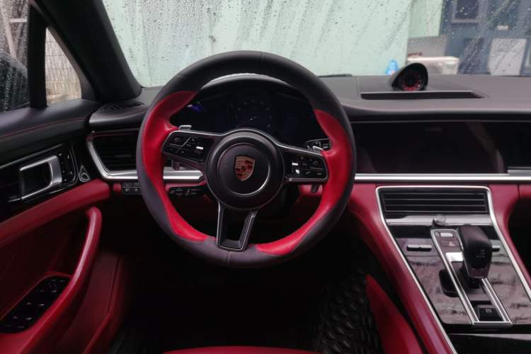 Used Porsche Panamera 2017 Panamera 3.0T Steering Wheel