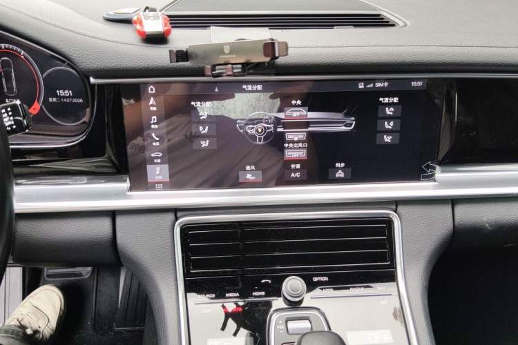 Used Porsche Panamera 2017 Panamera 3.0T Audio And AC Panel